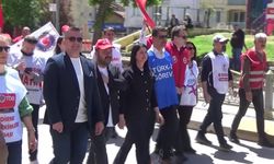 Yurtta 1 Mayıs kutlamaları...Edirne Belediye Başkanı Akın: “Ekrem Başkan’a selam olsun”