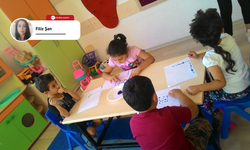 Anasınıfı öğrencilerinden renkli ve eğlenceli boyama etkinliği