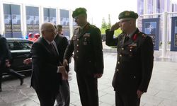 Bakan Güler, NATO Daimi Temsilciliği ve NATO Türk Askeri Temsil Heyet Başkanlığı'nı ziyaret etti