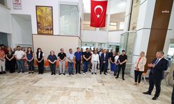 Burdur Belediye Başkanı Ercengiz, personelle bayramlaştı
