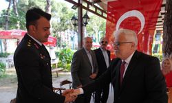 Burhaniye’de bayramlaşma töreni düzenlendi 