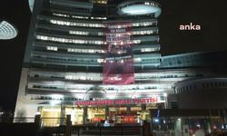 CHP heyetinden 19 Mart protestolarında tutuklanan gençlere ve ailelerine bayramlaşma ziyareti