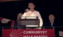CHP'nin Gaziosmanpaşa Mitingi... Özel: Sandık görevlisi ordumuzun ilk görevi, imzaları tamamlamak. 27 milyon imzayı tamamlayacağız