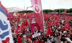 CHP'nin ''Millet İradesine Sahip Çıkıyor'' mitingi... Özgür Özel: “Orada burada da ahtapot arama, ahtapot Saray'da” 