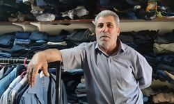 Elazığ'da bit pazarında işler kesat... Elazığlı esnaf: "İnsanlar çocuklarına ayakkabı almak için giysilerini satıyor"