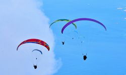 Fethiye Belediyesi'nin yamaç paraşütü etkinliğine uluslararası katılım