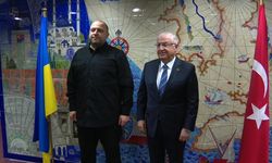 Milli Savunma Bakanı Güler, Ukrayna Savunma Bakanı Umerov ile görüştü 