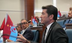 Ortahisar Belediye Başkanı Kaya, Uzun Sokak’ta cephe sağlıklaştırma projesinin yaz sonrasına bırakılmasını istedi