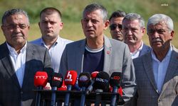 Özgür Özel, Silivri'de Ekrem İmamoğlu'nu ziyaret etti: "İki elimle iki yakalarından tutup da bunların hesabını sormazsam namerdim"