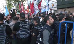 Polis tarafından öldürülen Ethem Sarısülük'ü anma etkinliğinde eylemciler ve polis arasında arbede