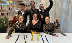 Seferihisar’da kurulan Rebeteos Dance Academy'den Uluslararası Zeibekiko ve Yunan Dansları Festivali’nde büyük başarı