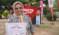 Tarsus Belediyesi kursiyerleri, katılım belgelerini aldı