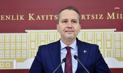 Yeniden Refah Partisi Genel Başkanı Erbakan: "Ferdi Zeyrek’e acil şifalar diliyor, en kısa sürede sağlığına kavuşarak görevinin başına dönmesini temenni ediyoruz"