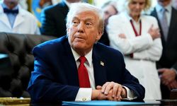 Yeni Epstein belgeleri yayınlandı: Trump, Epstein'ın özel jetinde defalarca uçmuş