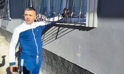 Adana'da karga bir evi mesken tuttu