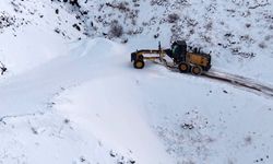 Adıyaman'da karla mücadelede çalışmaları devam ediyor