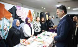 Aliağa Tüpraş Halk Eğitimi Merkezi'nden yeni yıl sergisi