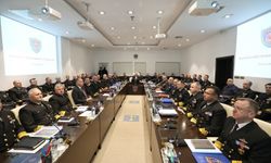 Bakan Güler başkanlığında 'Deniz Kuvvetleri Komutanlığı Yıllık Komutanlar Toplantısı' yapıldı