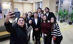 Başkan Aras: 'Gençlerden gelen her fikri desteklemeye hazırız'