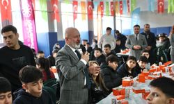 Başkan Çolakbayrakdar: 'Meslek sahibi olmak, güçlü bir geleceğin anahtarıdır'