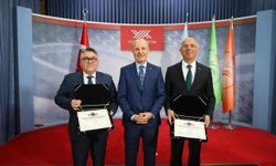 BEUN'dan engelsiz üniversite ödüllerinde çifte başarı