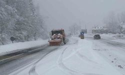 Bolu Dağı'nda yoğun kar yağışı