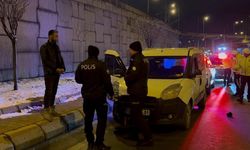 Kazalı araçla ilerledi, alkol testini reddetti