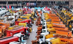 Kocaeli'de 265 milyon liralık 42 yeni iş makinesi hizmete girdi
