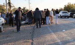 Kozan-Kadirli yolunda hatalı sollama kazaya neden oldu: 2 ağır yaralı