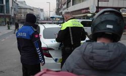 Kurallara uymayan sürücülere 993 TL ceza kesildi