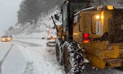 Onikişubat Belediyesi 60 araçla sahada