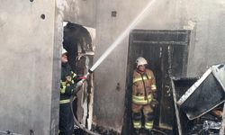 Samandağ'da ev yangını