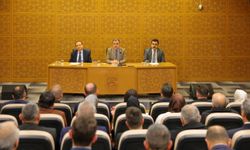 Vali Eldivan'dan kurum amirlerine talimat: 'Hizmetlerde aksaklığa mahal verilmeyecek'