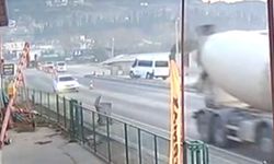 Motosiklet ve sürücüsü minibüsün altında kaldı