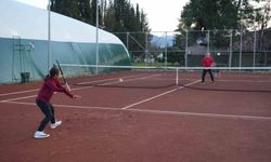 10 yaşında milli takıma seçildi, 16 turnuvada set vermeden şampiyon oldu