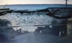 18 kişinin yaralandığı kazada yolcu minibüsünün devrildiği anlar kamerada