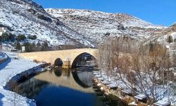 847 yıllık Haburman Köprüsü, ilk günkü ihtişamı ile ayakta