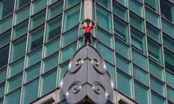 ABD'li sporcu Honnold'dan Tayvan'ın en yüksek binasına halatsız tırmanış