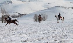 Asırlık gelenek cirit Bayburt ve Erzincan'da yaşatılıyor