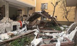 Ataşehir'de doğal gaz patlamasında sokak savaş alanına döndü: 1 yaralı