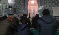 Başkale'de Miraç Kandili dualarla idrak edildi