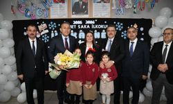 Başkan Genç, öğrencilerin karne heyecanına ortak oldu