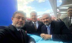 Başkan Kaya, Bakan Yumaklı ile deve güreşlerini görüştü