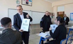 Bu ilçede üniversite öğrencilerinin ulaşım kartları belediyeden