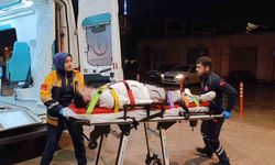 Bursa'da otomobiller kafa kafaya çarpıştı: 3 yaralı