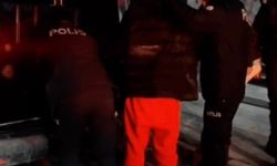 Çatılardan atlayarak izini kaybettirmeye çalıştı, polis ekiplerinden kaçamadı