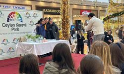 Ceylan Karavil Park AVM'de Beyza Alkoç imza günü yoğun ilgi gördü