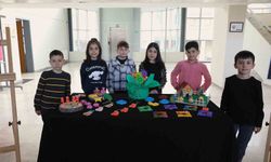 Çocuk eğitim merkezi öğrencilerinden Sanatsal Yolculuk Sergisi