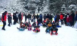 Çocuklara karne hediyesi kar festivali