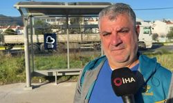 Edremit'te bir babanın kızı ıslanmasın diye yaptığı durak belediyeyi harekete geçirdi